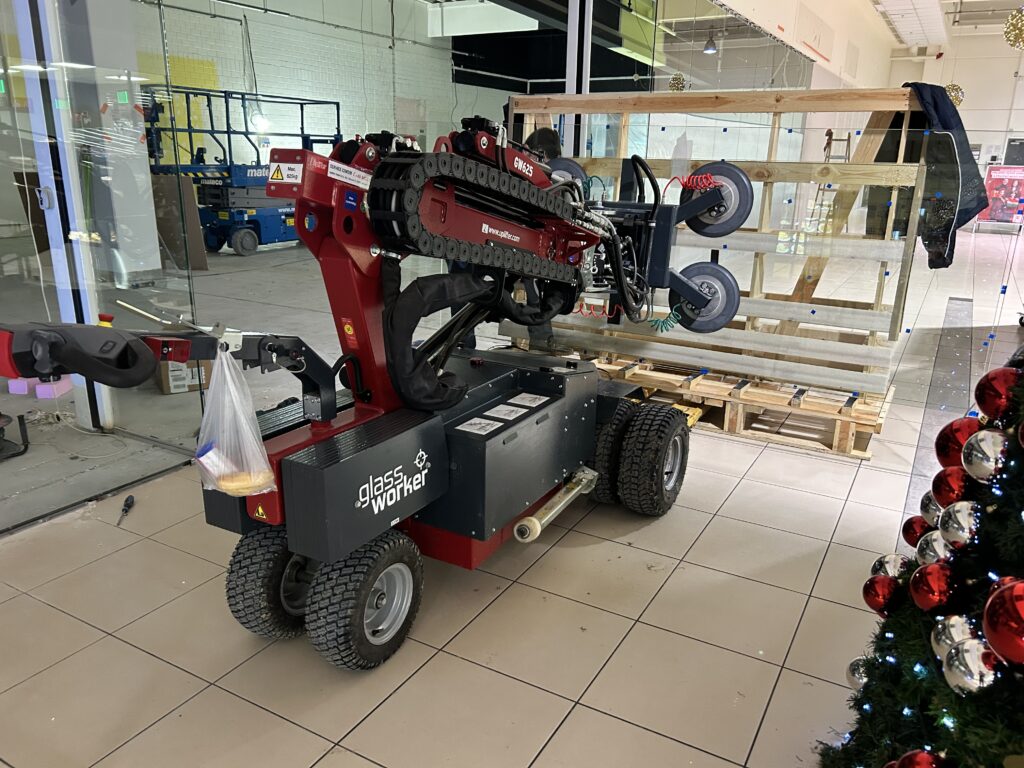 Glassworker GW 625 Pronajem Praha 1024x768