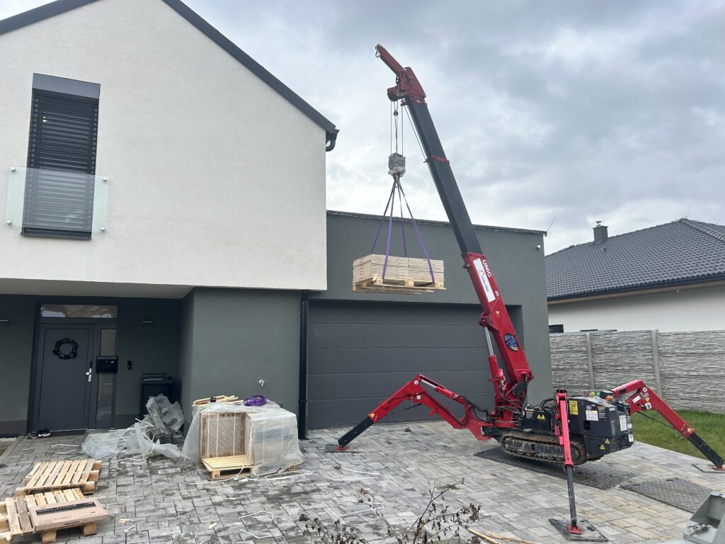 Minijerab Minijerab Unic Maeda Brno Praha Ostrava 1024x768